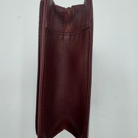CARTIER Must Line Clutch Bag Leather Bordeaux Dark Red With Wristlet Attachment